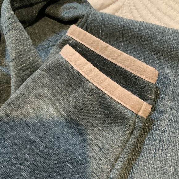 Under Armour, kids sweater, grey - pink with embellished hood, size youth large - Picture 4 of 7